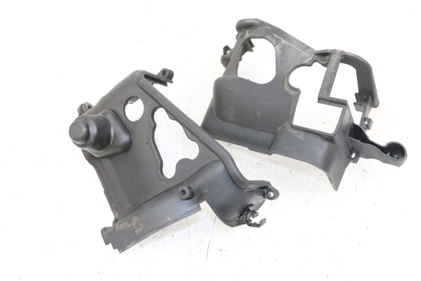 photo de TAPA CILINDRO PIAGGIO LIBERTY IGET 4T 50 (2021 - 2025) - Estado de la superficie y material