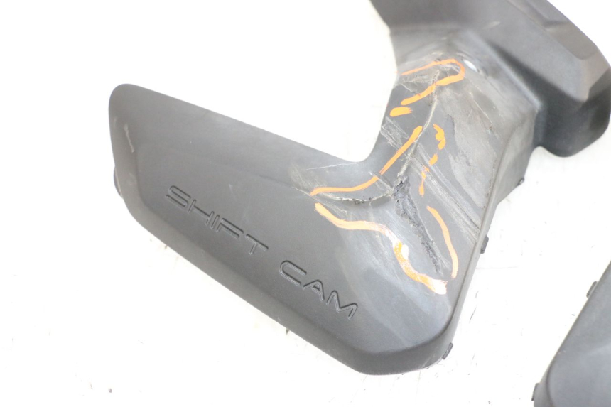 photo de TAPA CILINDRO BMW R GS 1250 (2021 - 2024) - Otra vista del artículo