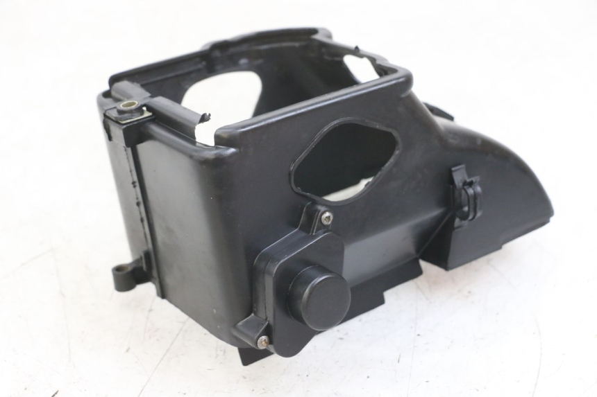 photo de TAPA DEL CILINDRO TNT MOTOR ROMA 10' 4T 50 (2007 - 2018) - Otra perspectiva