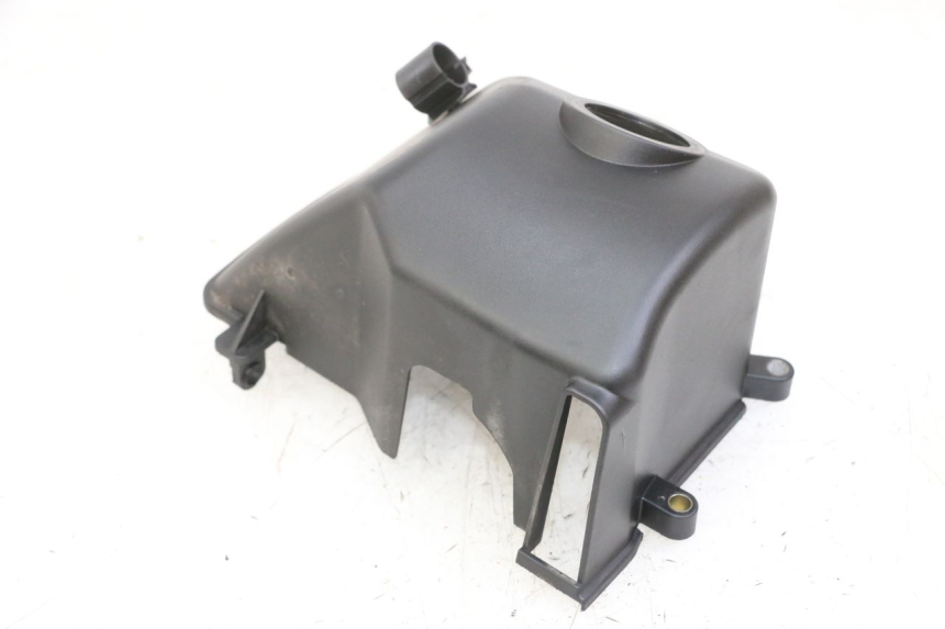 photo de TAPA CILINDRO PEUGEOT STREETZONE I 2T 50 (2018 - 2020) - Primer plano técnico