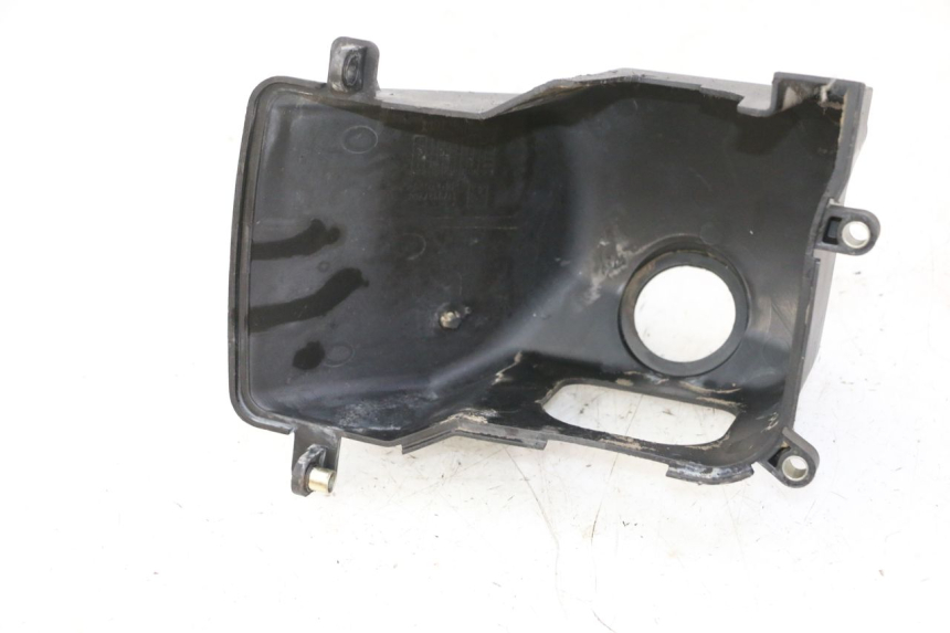 photo de TAPA CILINDRO PEUGEOT STREETZONE I NAKED 2T 50 (2018 - 2020) - Detalle de la pieza