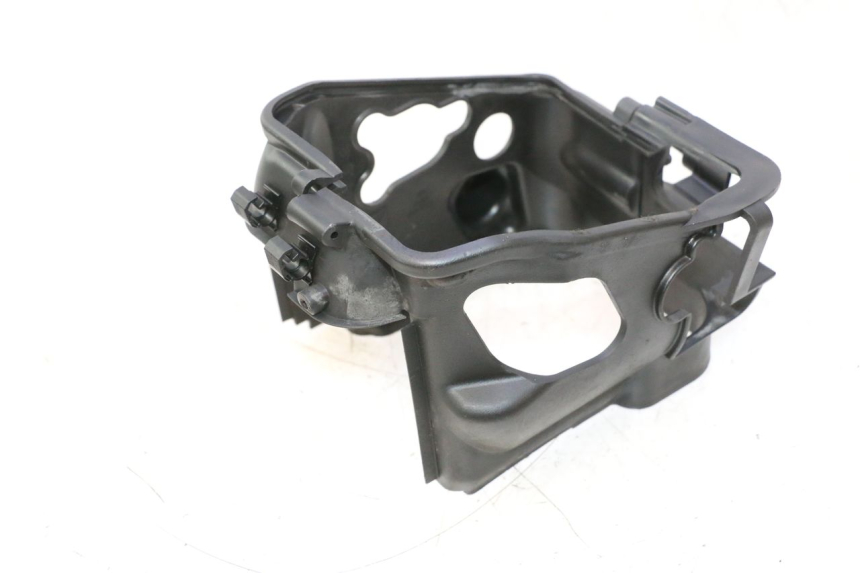 photo de TAPA CILINDRO PIAGGIO ZIP IGET 4T 50 (2021 - 2023) - Otra perspectiva