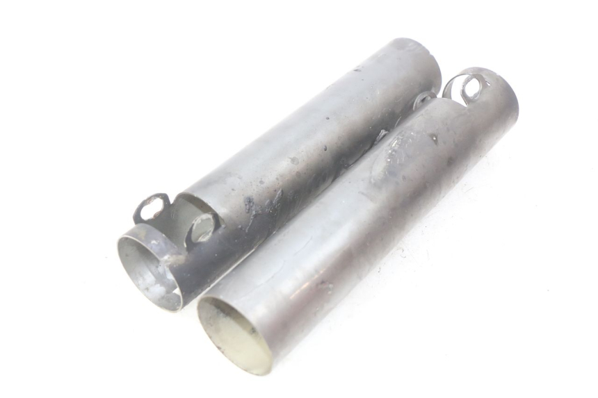 photo de TAPA DE HORQUILLA ROYAL ENFIELD BULLET CLASSIC 500 (2017 - 2020) - Zoom estado de uso