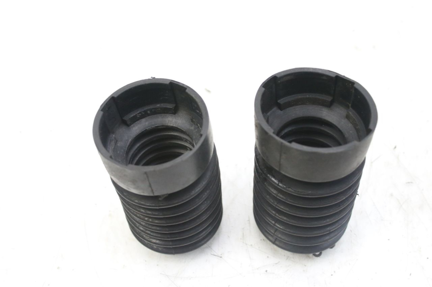 photo de TAPA DE HORQUILLA SYM FIDDLE 2 50 (2008 - 2013) - Detalle de la pieza