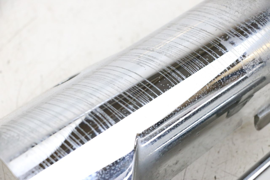 photo de CARENADO HORQUILLA PEUGEOT GEOPOLIS RS 125 (2007 - 2009) - Primer plano técnico