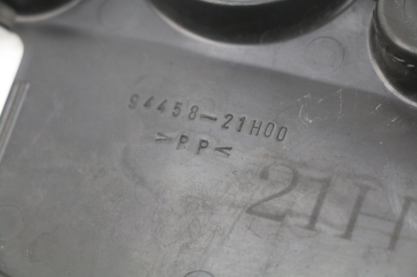 photo de CARENADO HORQUILLA SUZUKI GSX-R GSXR K16 1000 (2012 - 2016) - Detalle de la pieza