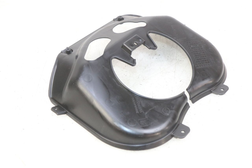 photo de TAPA DE HORQUILLA PEUGEOT KISBEE 2T 50 (2010 - 2017) - Detalle de la pieza