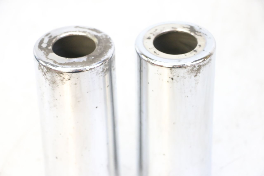 photo de CARENADO HORQUILLA PIAGGIO LIBERTY 125 (1998 - 2008) - Primer plano técnico