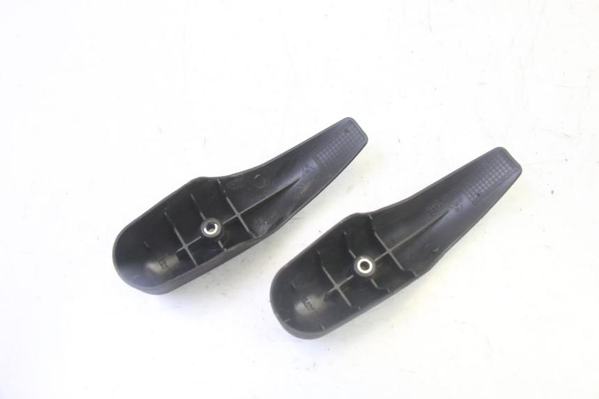 photo de TAPA DE HORQUILLA PIAGGIO MP3 LT 300 (2010 - 2016) - Zoom estado de uso