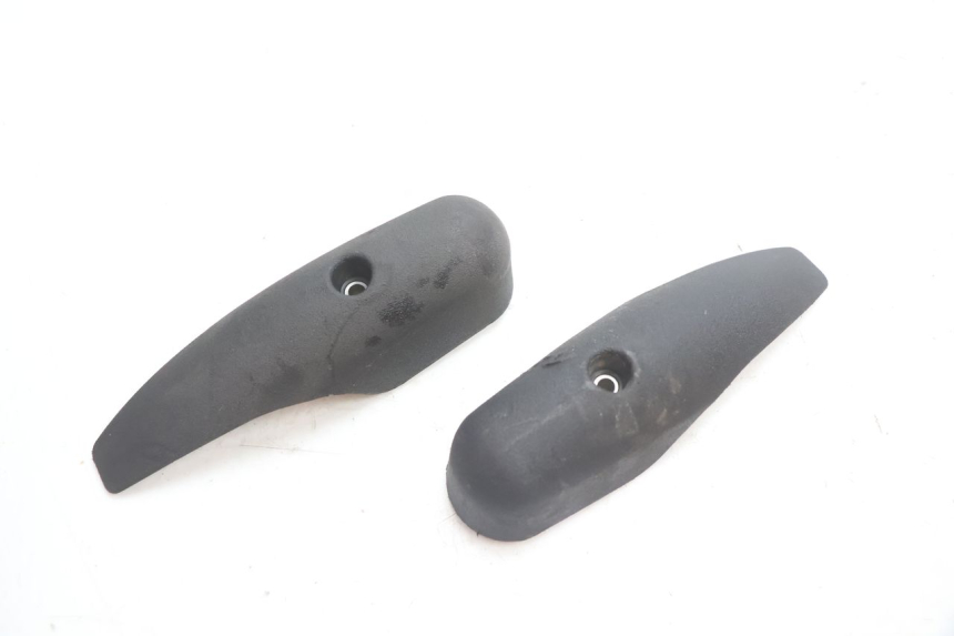photo de TAPA DE HORQUILLA PIAGGIO MP3 LT 300 (2010 - 2016) - Primer plano técnico