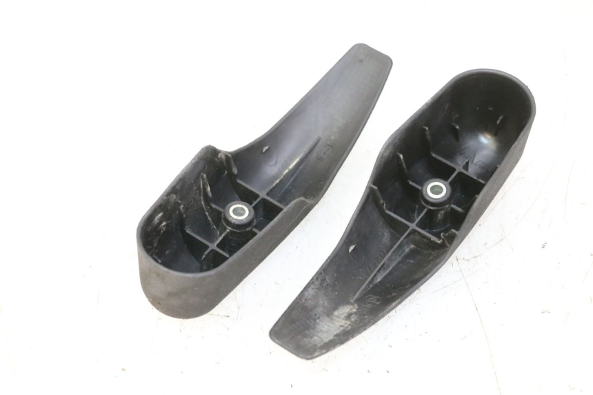 photo de CARENADO HORQUILLA PIAGGIO MP3 500 (2011 - 2015) - Zoom estado de uso