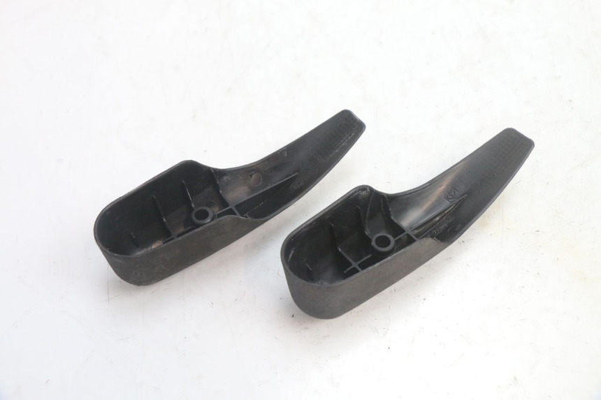 photo de CARENADO HORQUILLA PIAGGIO MP3 125 (2006 - 2014) - Primer plano técnico