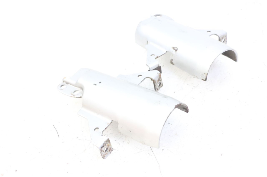 photo de CARENADO HORQUILLA APRILIA SCARABEO GT TOURING 125 (1999 - 2005) - Zoom estado de uso