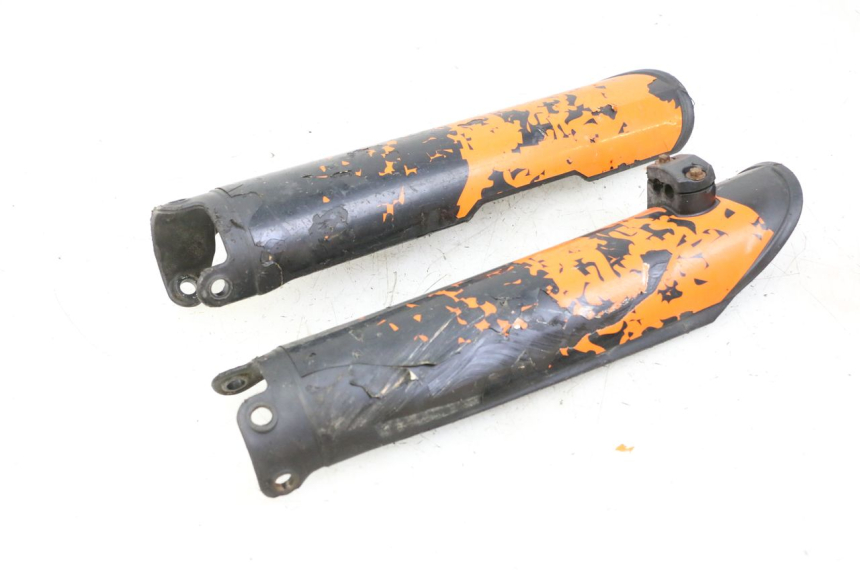 photo de CARENADO HORQUILLA KTM SUPERENDURO R 950 (2005 - 2009) - Otra perspectiva