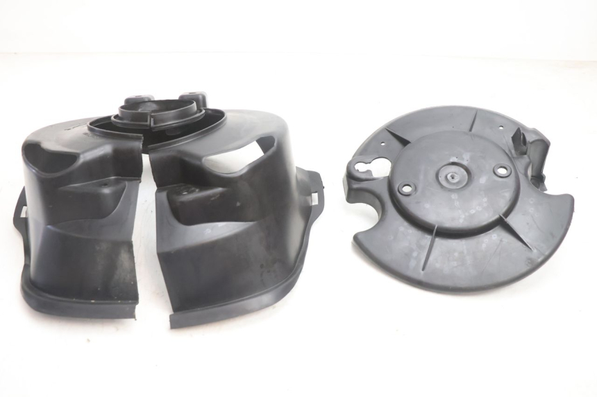 photo de TAPA DE HORQUILLA PEUGEOT TKR TREKKER FURIOUS 50 (2005 - 2014) - Detalle de la pieza