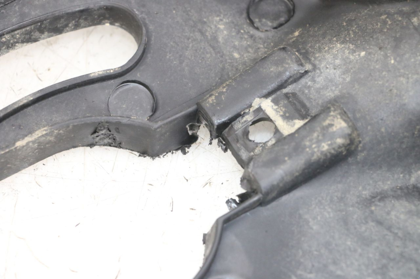 photo de TAPA DE HORQUILLA PIAGGIO TYPHOON 80 (1994 - 1997) - Detalle de la pieza