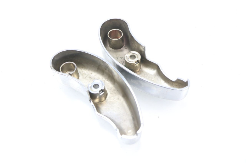 photo de CARENADO HORQUILLA RAZZO VENICE 50 (2009 - 2014) - Detalle de la pieza