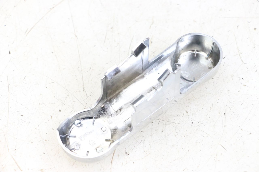 photo de CARENADO HORQUILLA PIAGGIO VESPA PRIMAVERA 4T 50 (2021 - 2024) - Detalle de la pieza