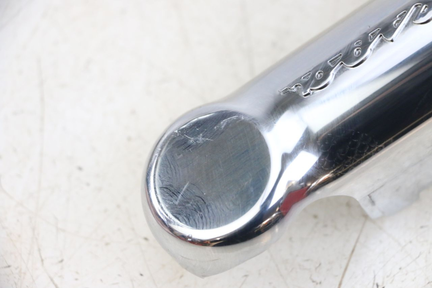 photo de CARENADO HORQUILLA PIAGGIO VESPA PRIMAVERA 4T 50 (2021 - 2024) - Otra perspectiva