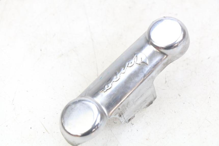 photo de TAPA DE HORQUILLA PIAGGIO VESPA S 2T 50 (2007 - 2014) - Primer plano técnico