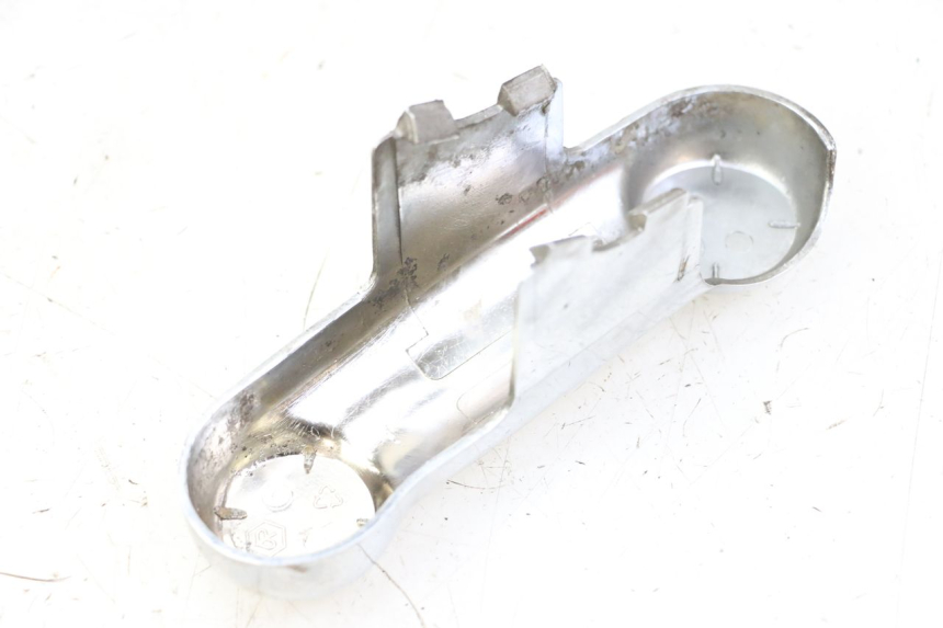 photo de TAPA DE HORQUILLA PIAGGIO VESPA S 2T 50 (2007 - 2014) - Primer plano técnico