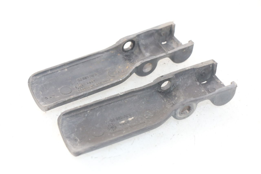 photo de CARENADO HORQUILLA PEUGEOT VIVACITY 50 (2004 - 2009) - Detalle de la pieza