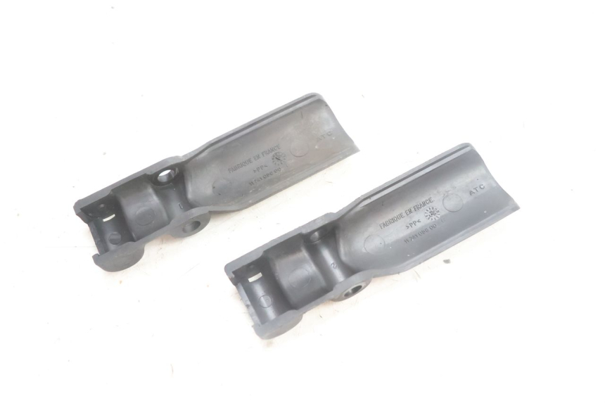 photo de CARENADO HORQUILLA PEUGEOT VIVACITY 100 (1999 - 2008) - Zoom estado de uso