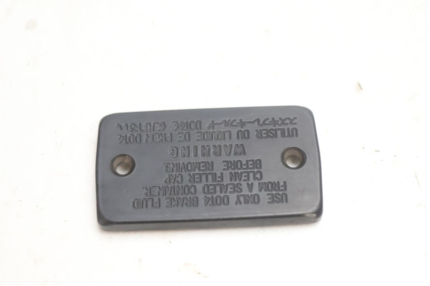 photo de TAPA BOMBA FRENO SUZUKI GSF N BANDIT 1200 (2001 - 2005) - Detalle de la pieza