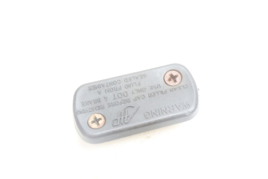 photo de TAPA BOMBA FRENO PEUGEOT LUDIX BLASTER 50 (2006 - 2014) - Detalle de la pieza