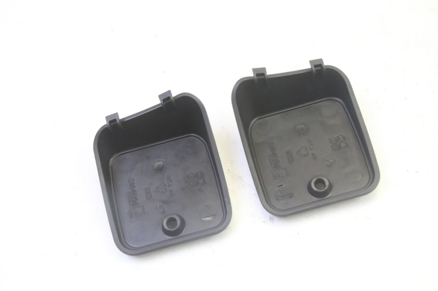 photo de TAPA BOMBA FRENO PIAGGIO MP3 LT 300 (2010 - 2016) - Zoom estado de uso