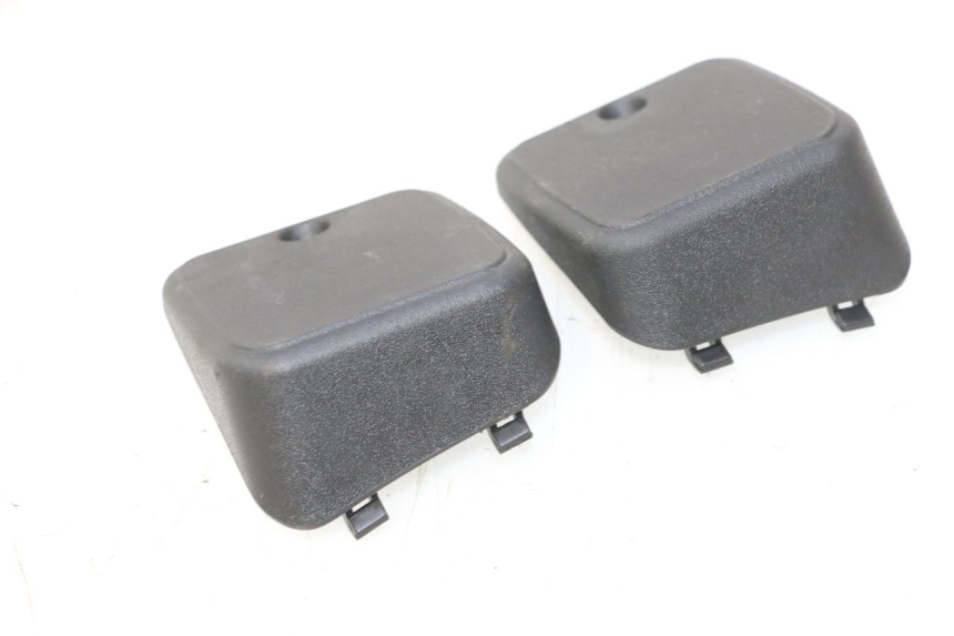 photo de TAPA BOMBA FRENO PIAGGIO MP3 LT 300 (2010 - 2016) - Zoom estado de uso