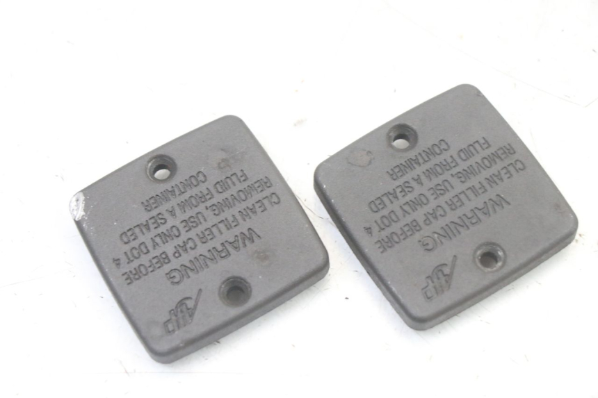 photo de TAPA BOMBA FRENO PEUGEOT SATELIS COMPRESSOR K15 125 (2006 - 2009) - Detalle de la pieza