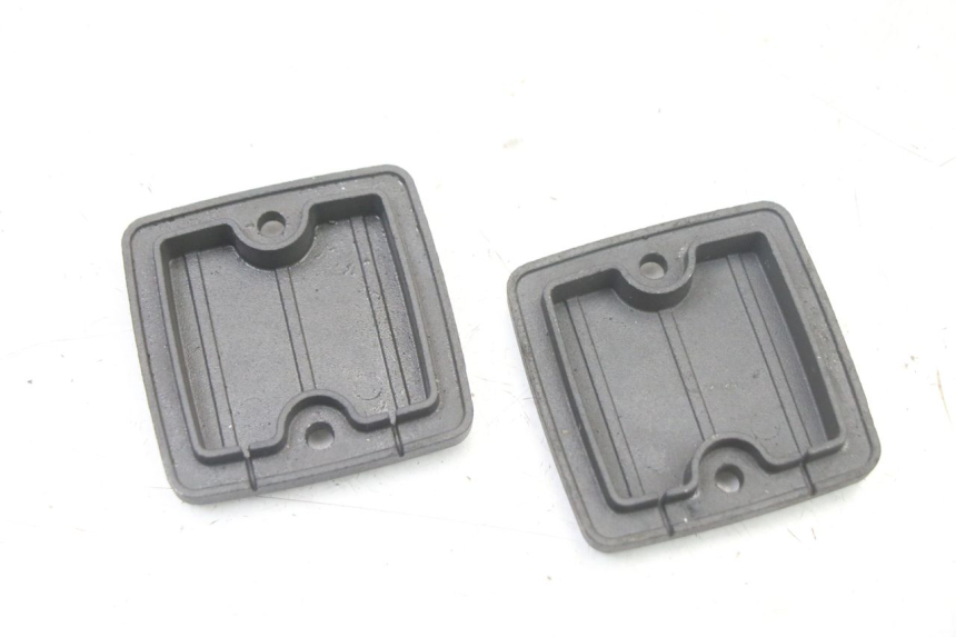 photo de TAPA BOMBA FRENO PEUGEOT SATELIS COMPRESSOR K15 125 (2006 - 2009) - Zoom estado de uso