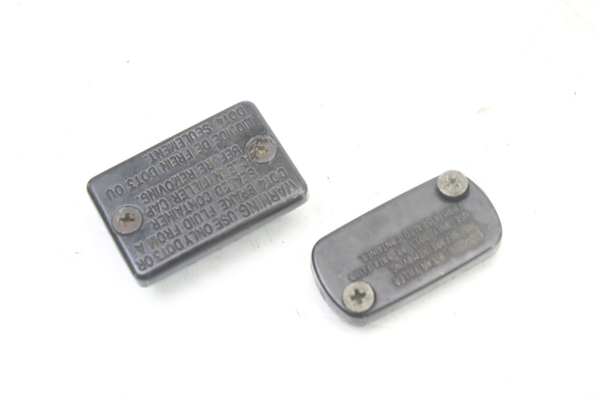 photo de TAPA BOMBA FRENO PEUGEOT SPEEDFIGHT 3 LC 2T 50 (2009 - 2015) - Detalle de la pieza