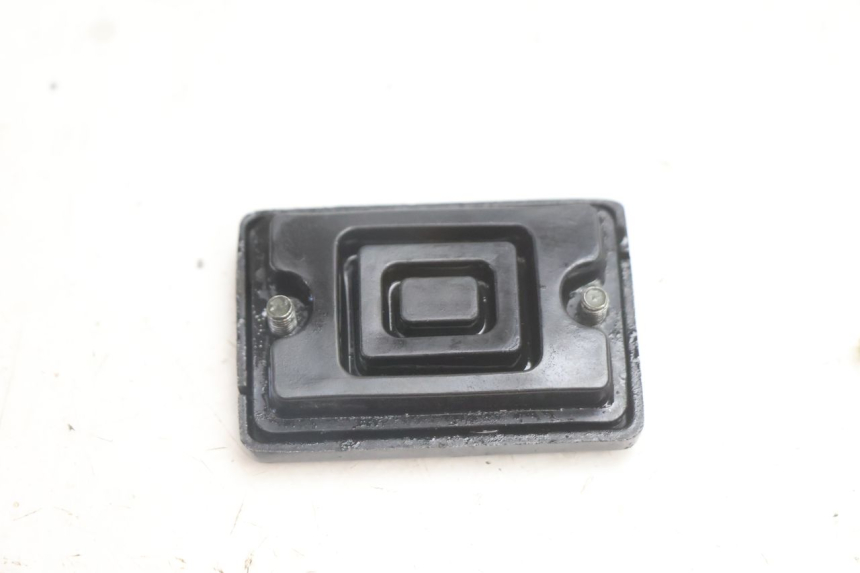 photo de TAPA BOMBA FRENO KEEWAY RY6 2T 50 (2011 - 2019) - Zoom estado de uso