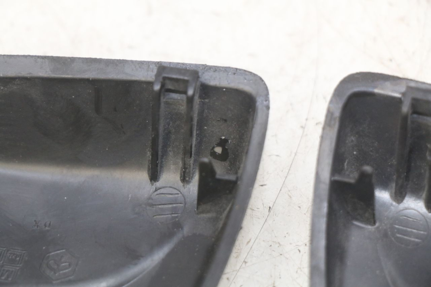 photo de TAPA DEL CILINDRO MAESTRO PIAGGIO XEVO - X EVO 125 (2007 - 2017) - Detalle de la pieza