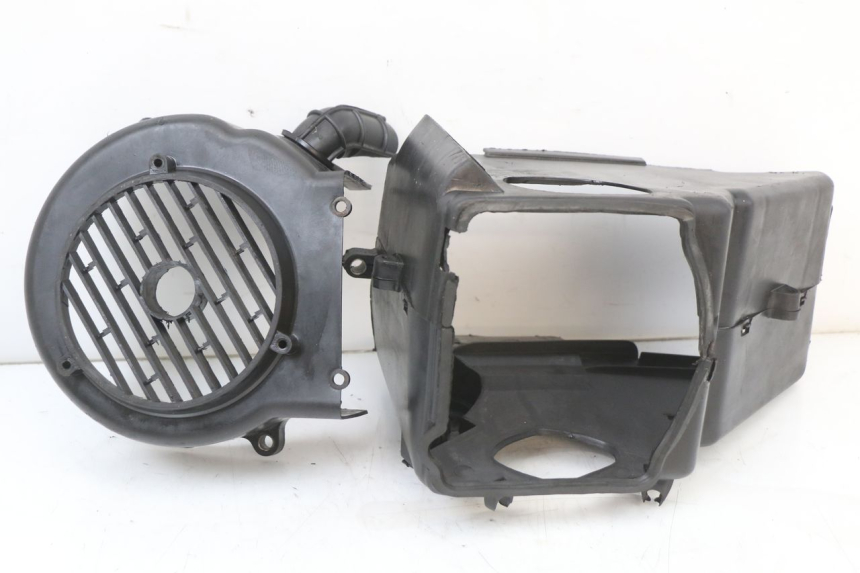 photo de TAPA DE MOTOR JONWAY AZTRAL 125 (2008 - 2017) - Detalle de la pieza