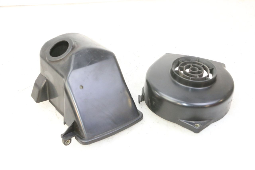 photo de TAPA MOTOR PEUGEOT CITYSTAR 50 (2013 - 2017) - Primer plano técnico