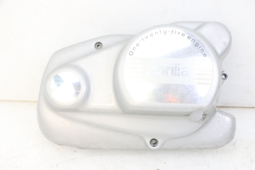 photo de TAPA MOTOR APRILIA CLASSIC 125 (1995 - 2001) - Primer plano de alta resolución