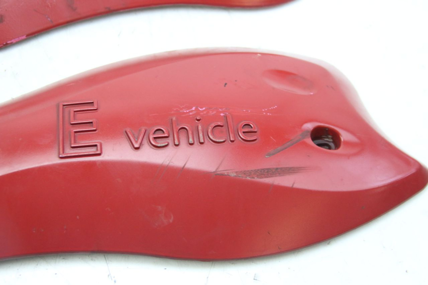 photo de CáRTER DEL MOTOR EFUN E2GO 1 (2017 - 2021) - Estado de la superficie y material