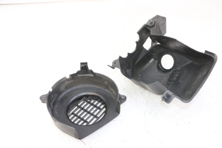 photo de TAPA MOTOR PEUGEOT ELYSTAR 50 (2002 - 2014) - Primer plano técnico