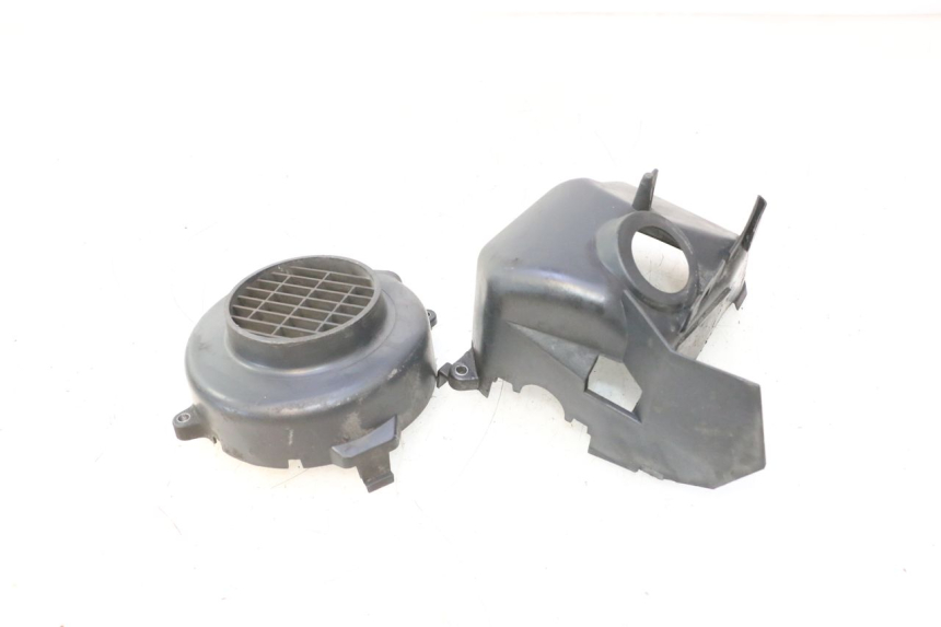 photo de TAPA MOTOR PEUGEOT ELYSTAR 50 (2002 - 2014) - Primer plano técnico
