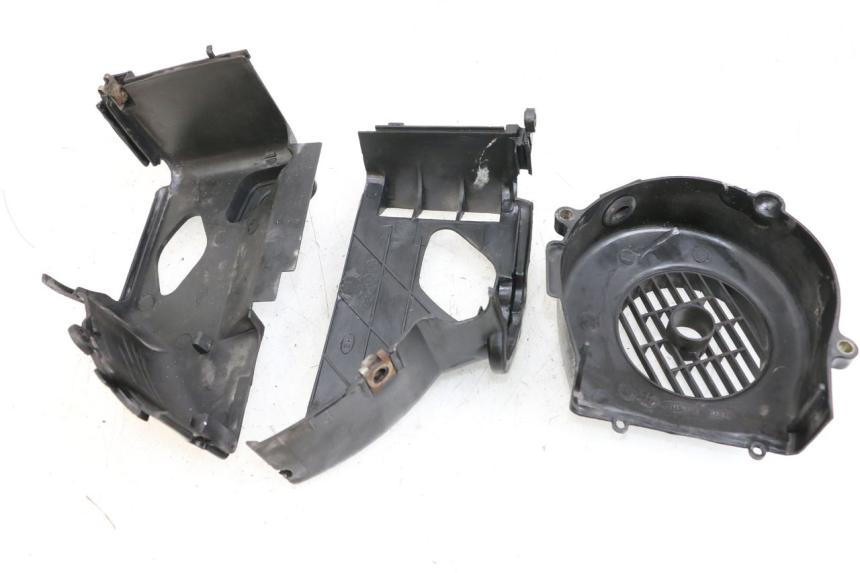 photo de TAPA DE MOTOR PEUGEOT KISBEE 4T 50 (2010 - 2017) - Detalle de la pieza