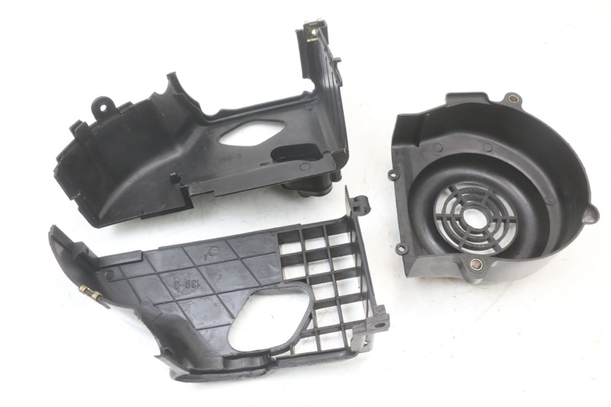 photo de TAPA MOTOR ORCAL KITE 4T 50 (2019 - 2023) - Detalles de los puntos de fijación