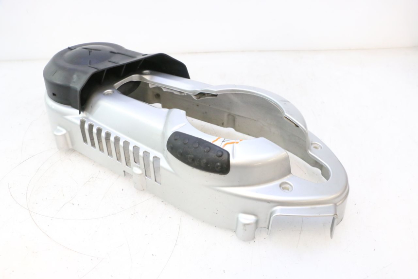 photo de TAPA DE MOTOR PIAGGIO MP3 LT 400 (2007 - 2012) - Enfoque en la estructura