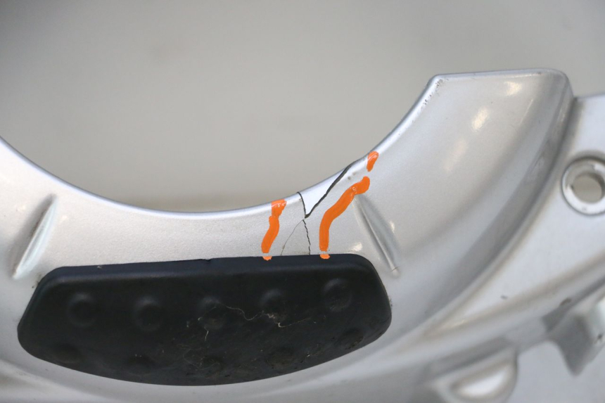 photo de TAPA DE MOTOR PIAGGIO MP3 LT 400 (2007 - 2012) - Estado de la superficie y material