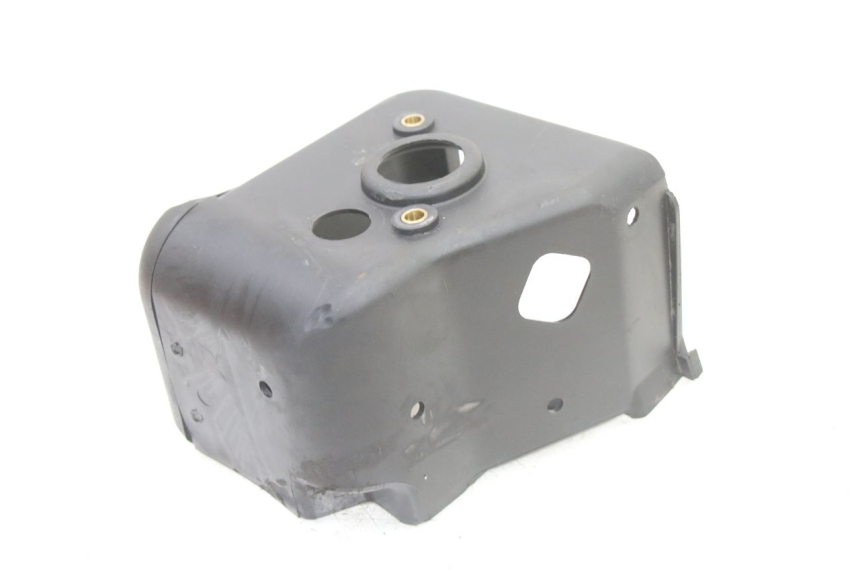 photo de CUBIERTA DEL MOTOR PIAGGIO NEW TYPHOON 50 (2018 - 2021) - Zoom estado de uso