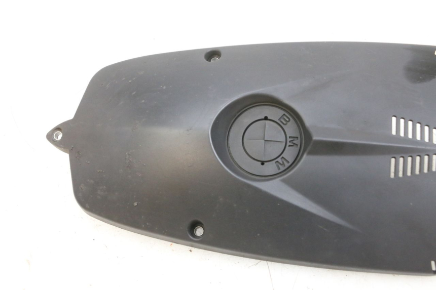 photo de CUBIERTA DEL MOTOR BMW R RT ABS 1200 (2010 - 2014) - Detalles de los puntos de fijación