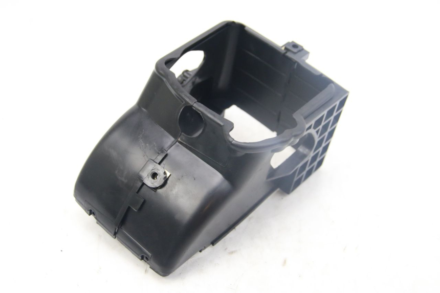 photo de TAPA DE MOTOR TNT MOTOR ROMA 10' 4T 50 (2019 - 2022) - Detalle de la pieza