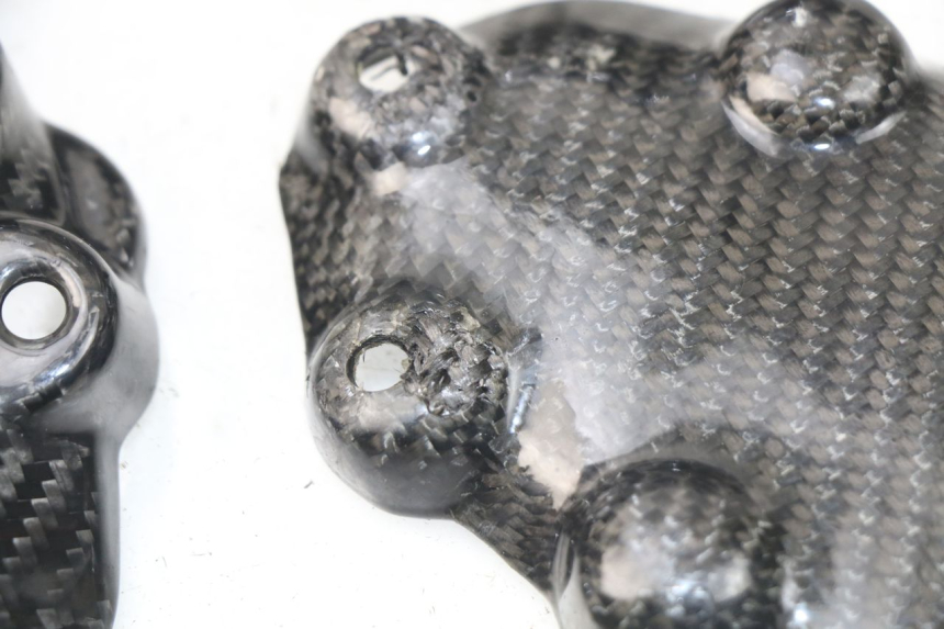 photo de TAPA MOTOR BMW S RR ABS S1000RR 1000 (2009 - 2011) - Características distintivas